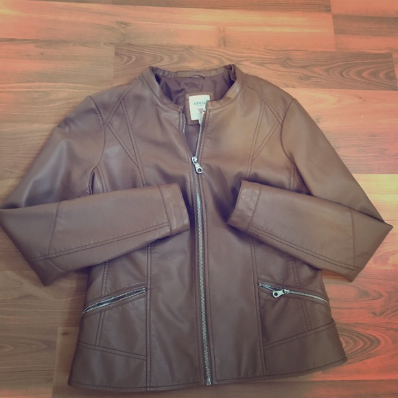 Women’s jacket - Picture 1 of 1